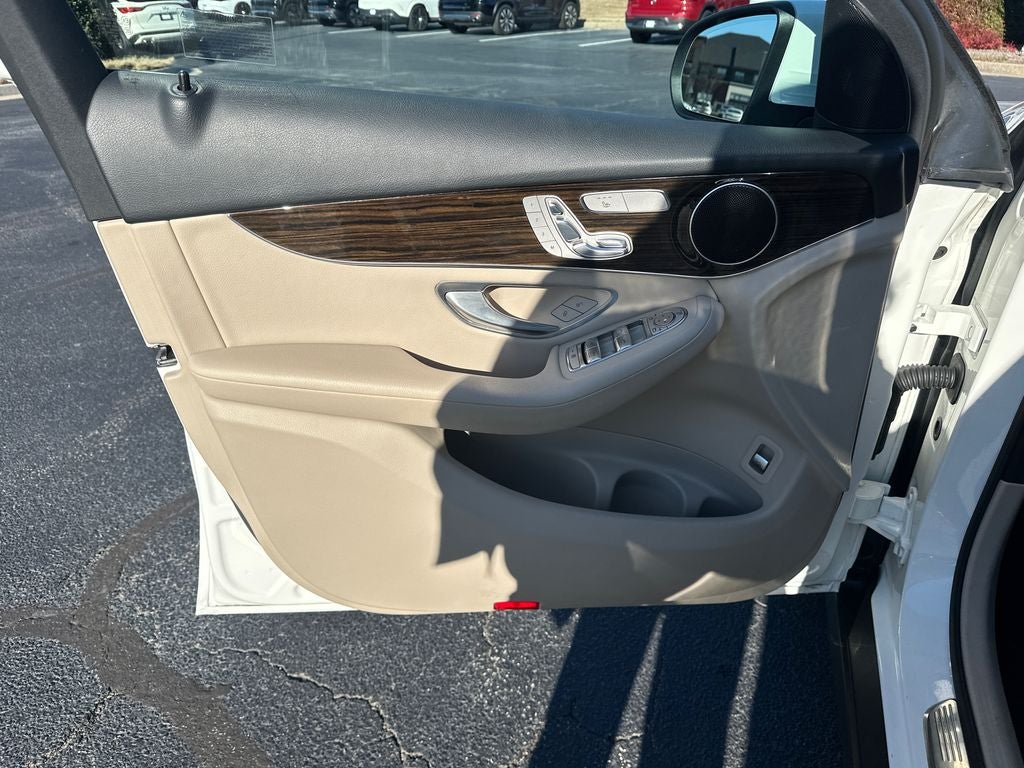 2022 Mercedes-Benz GLC GLC 300