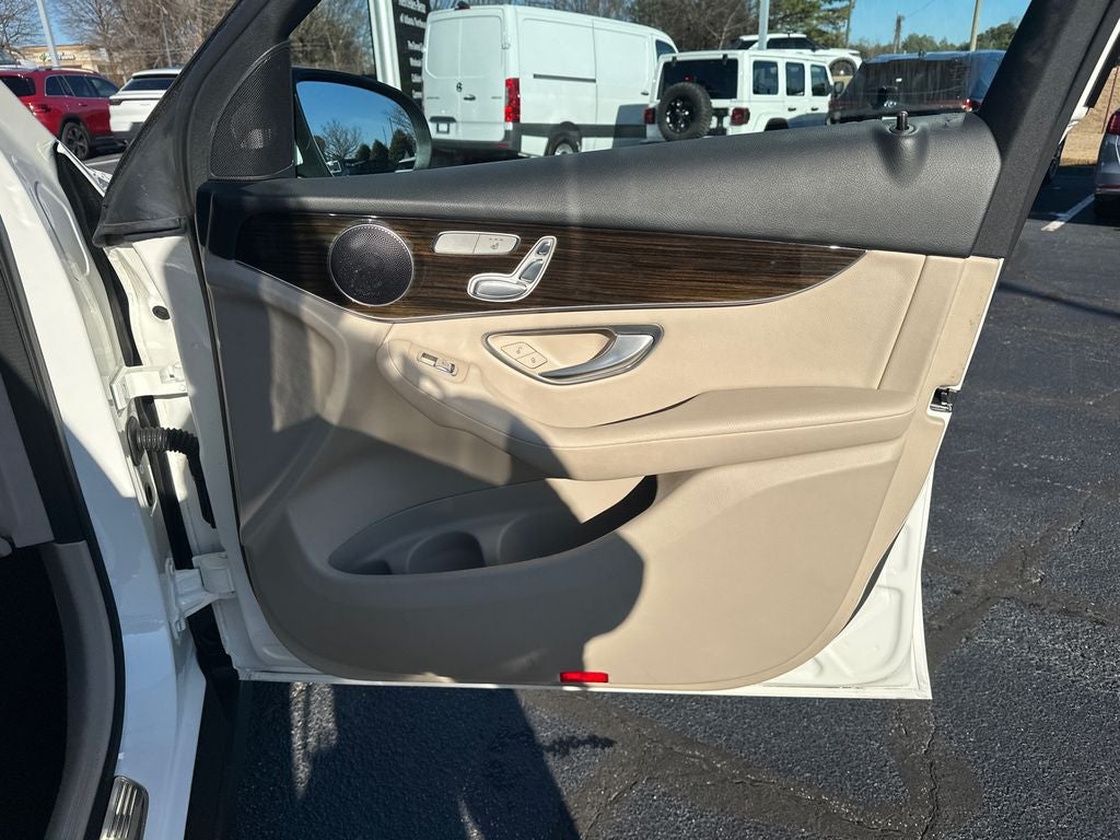 2022 Mercedes-Benz GLC GLC 300