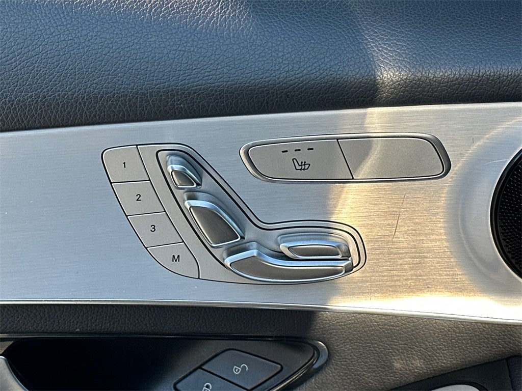 2021 Mercedes-Benz GLC GLC 300