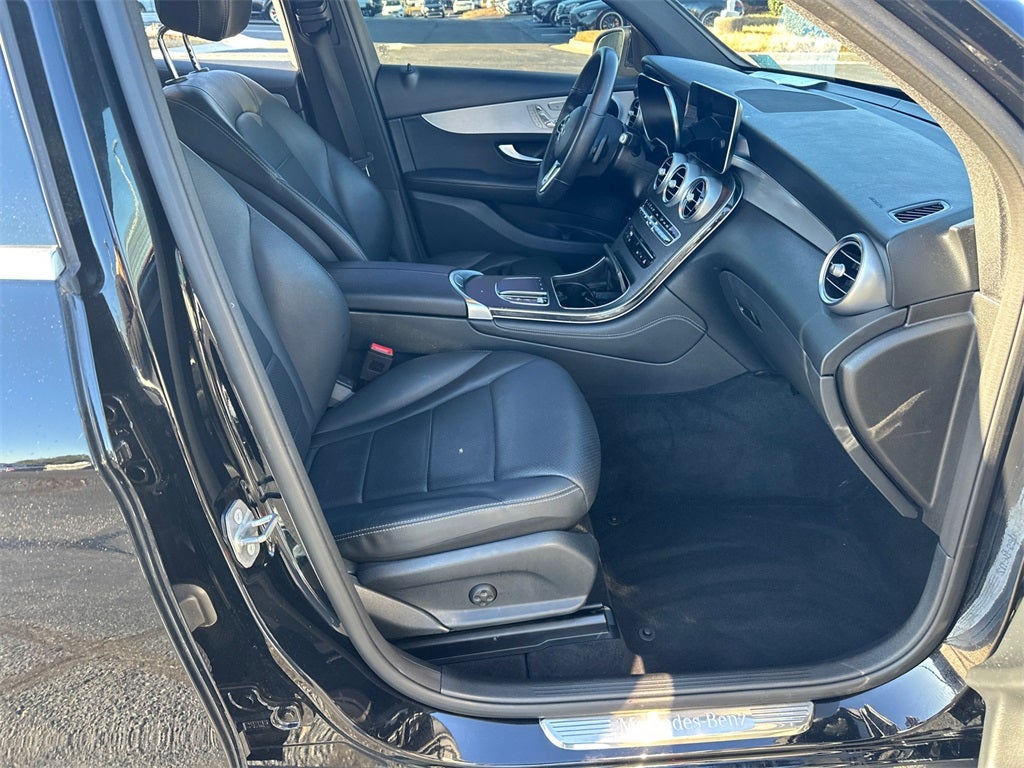 2021 Mercedes-Benz GLC GLC 300