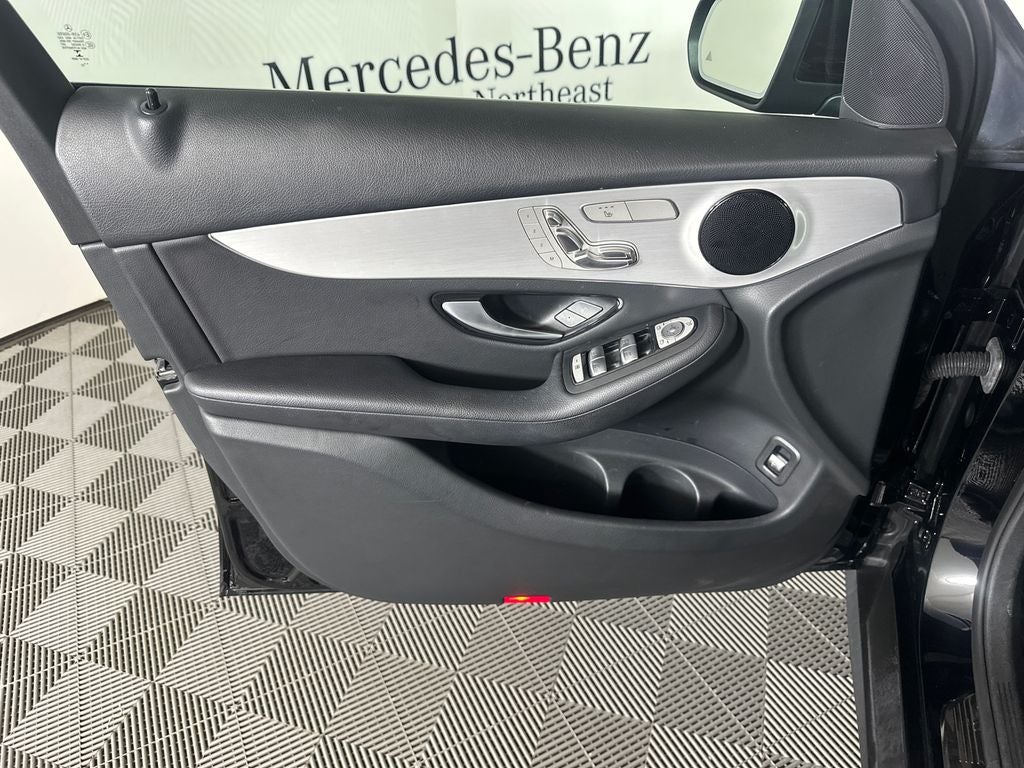 2022 Mercedes-Benz GLC GLC 300