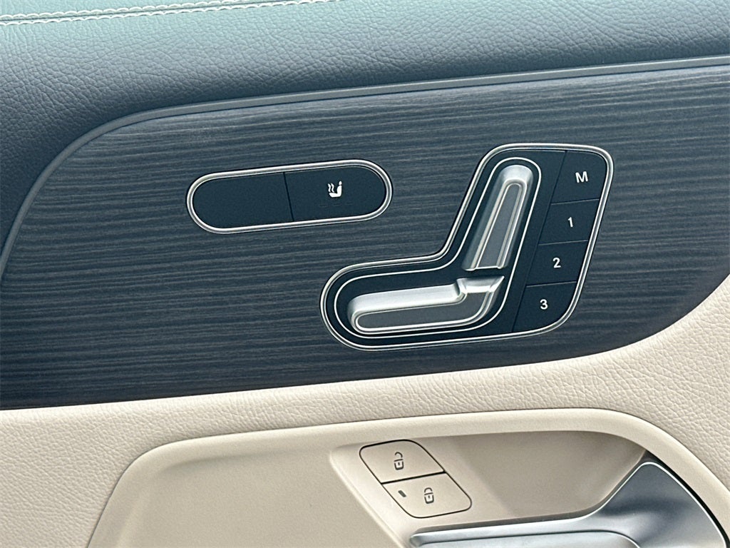 2025 Mercedes-Benz GLB GLB 250