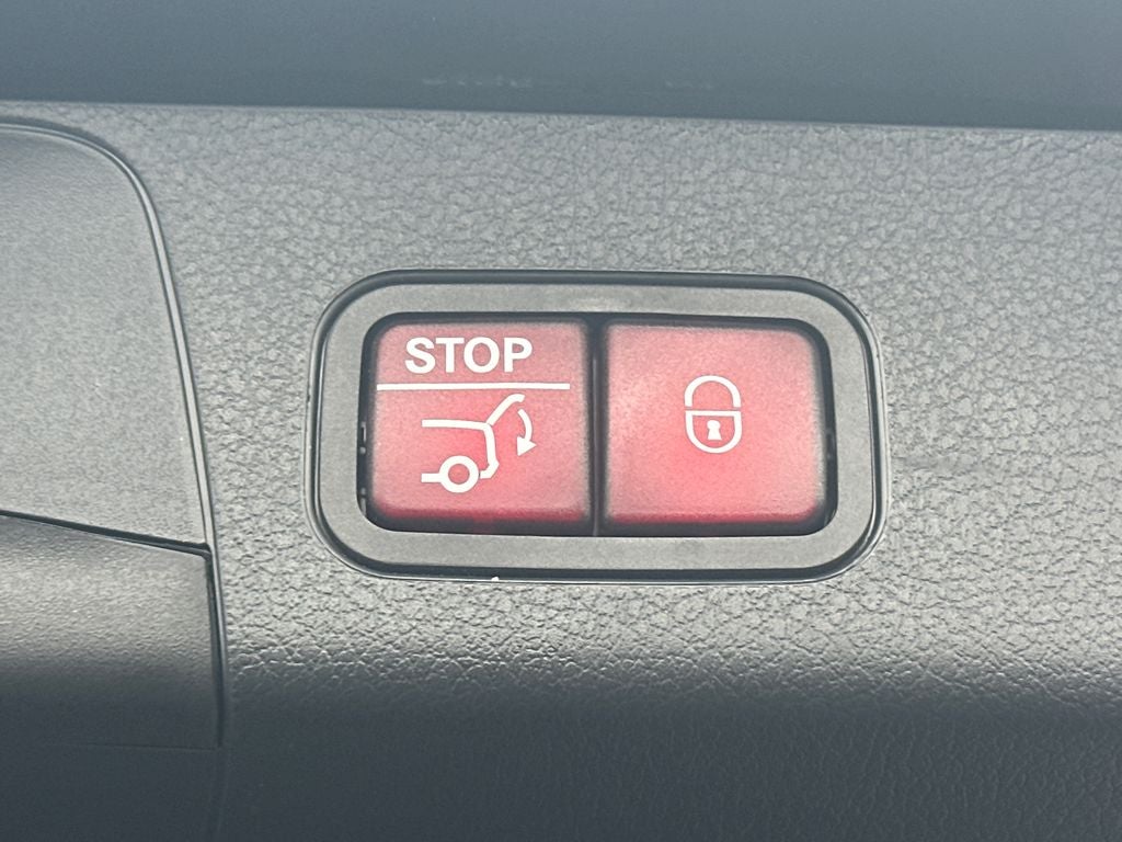 2025 Mercedes-Benz GLB GLB 250