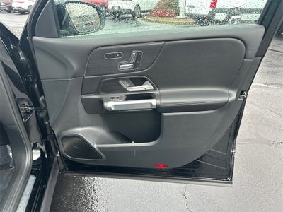 2025 Mercedes-Benz GLB GLB 250