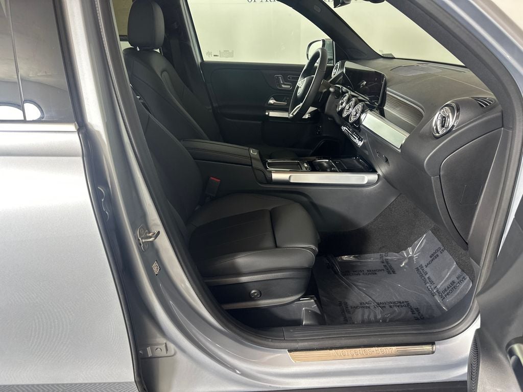 2025 Mercedes-Benz GLB GLB 250