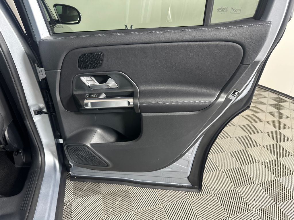 2025 Mercedes-Benz GLB GLB 250