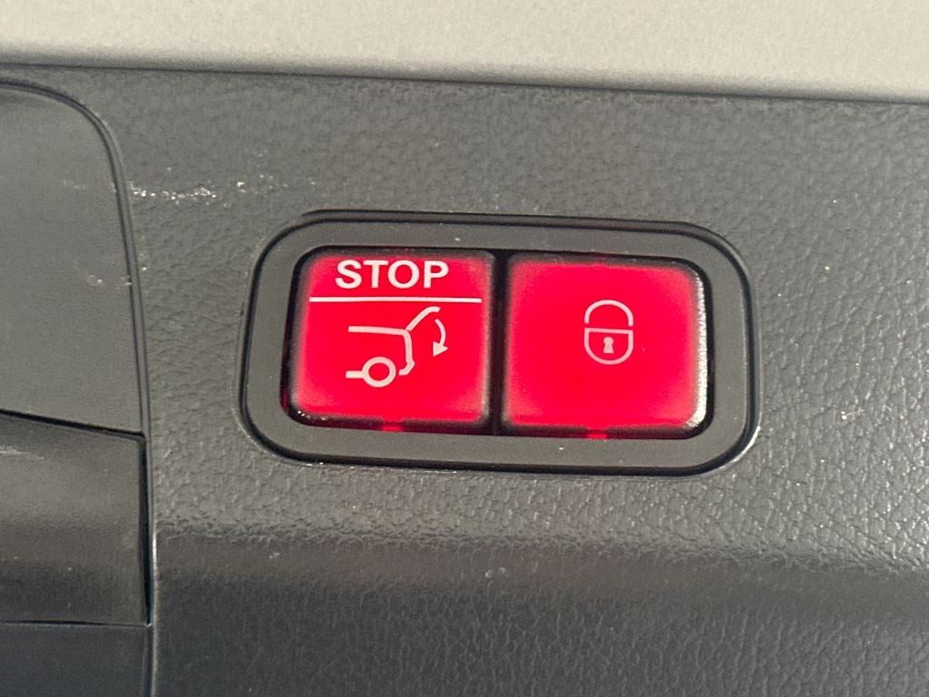 2025 Mercedes-Benz GLB GLB 250