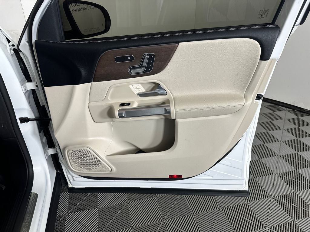 2023 Mercedes-Benz GLB GLB 250