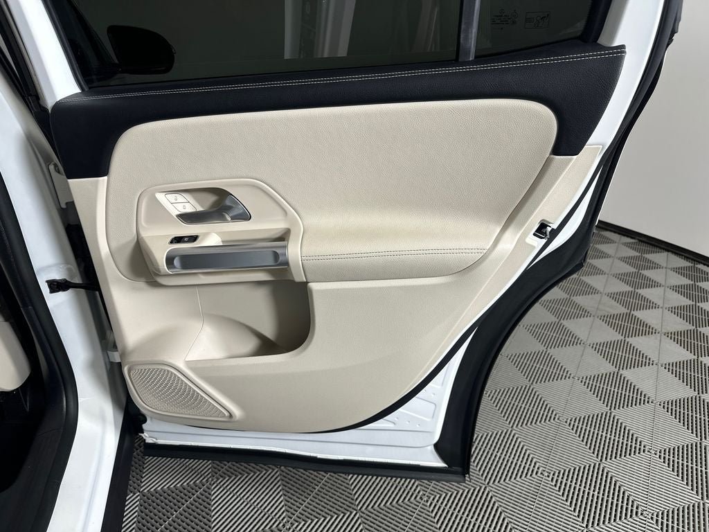 2023 Mercedes-Benz GLB GLB 250