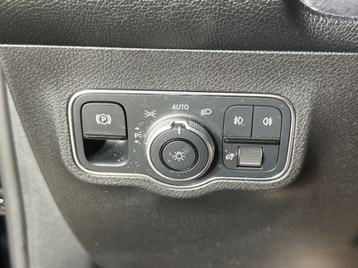2023 Mercedes-Benz GLB GLB 250