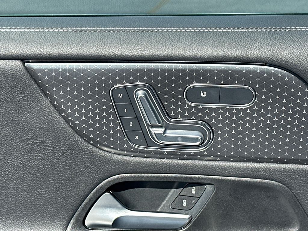 2025 Mercedes-Benz GLB GLB 250