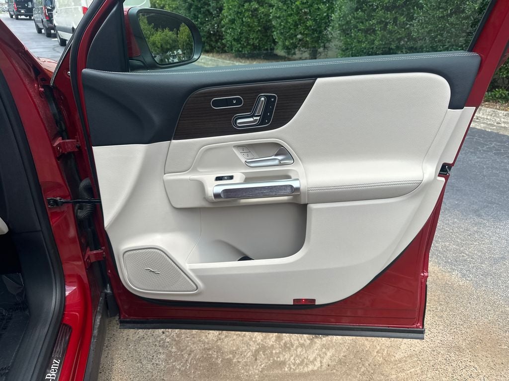 2025 Mercedes-Benz GLB GLB 250 4MATIC®