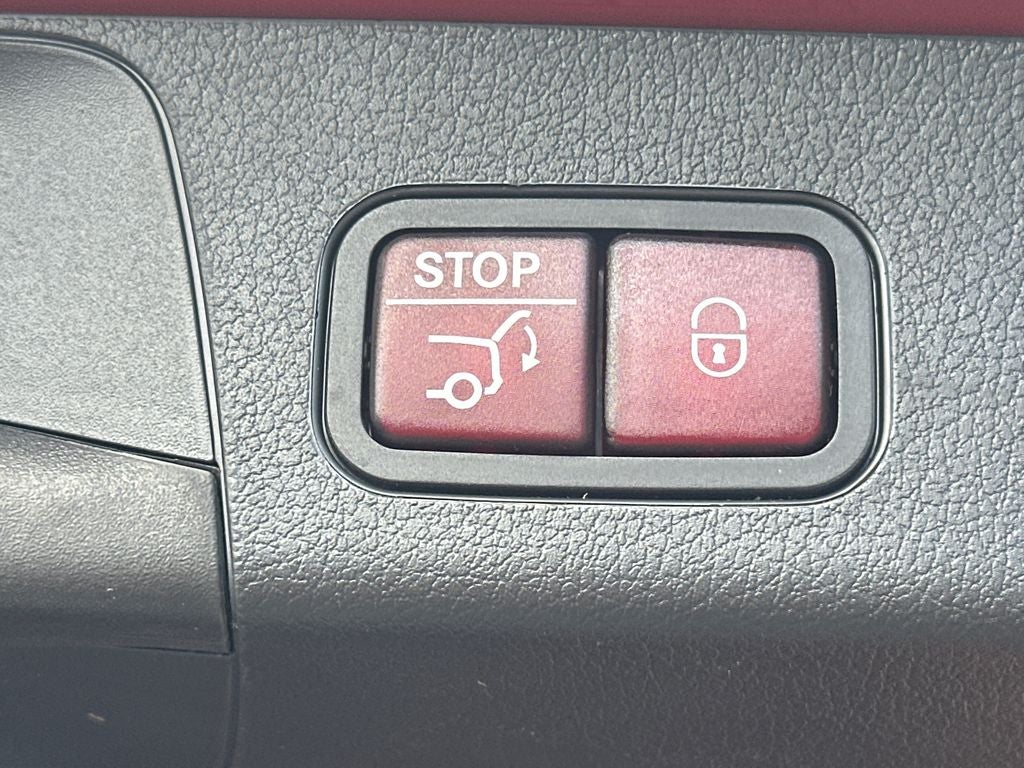 2025 Mercedes-Benz GLB GLB 250 4MATIC®