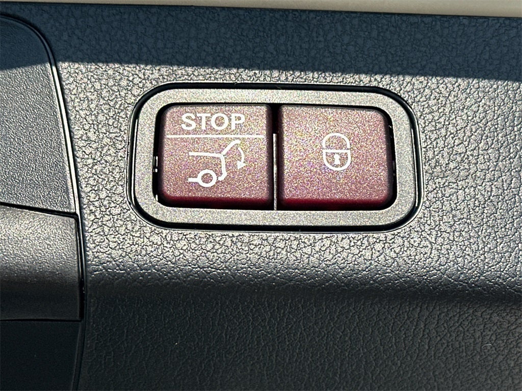 2026 Mercedes-Benz GLB GLB 250 4MATIC®