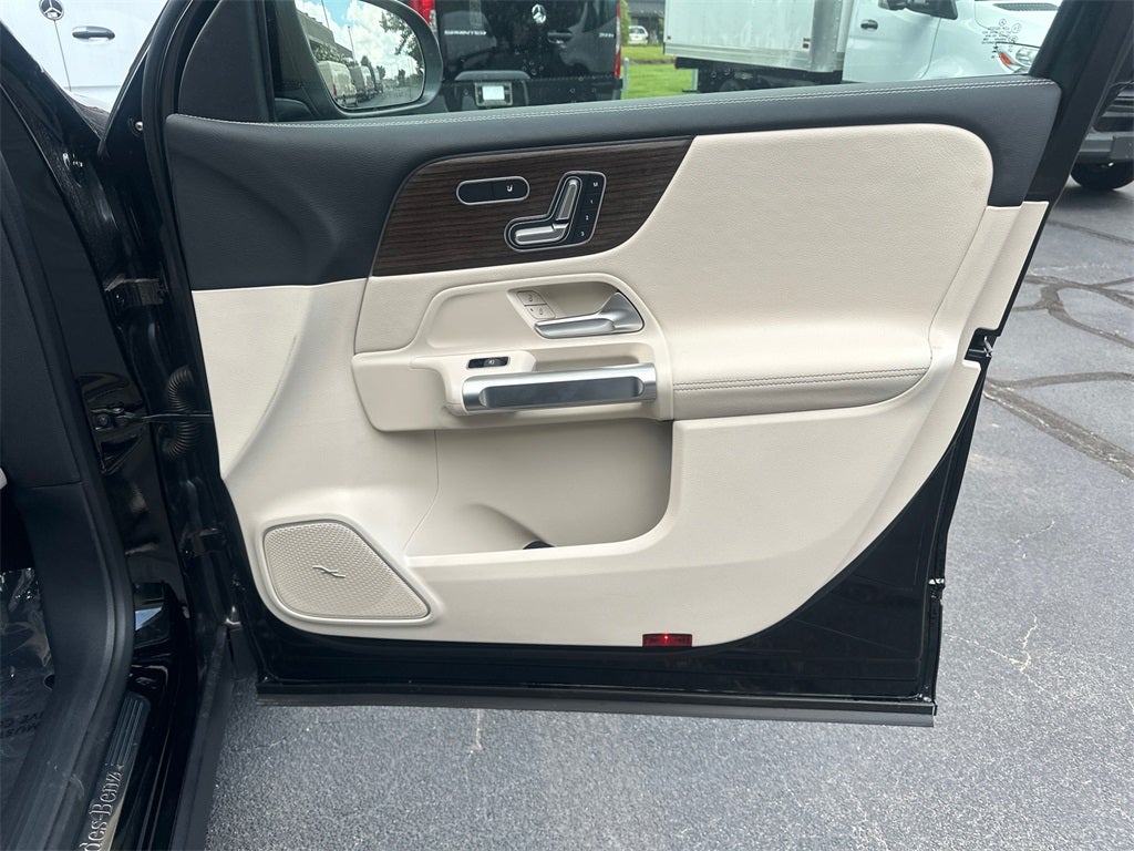 2025 Mercedes-Benz GLB GLB 250 4MATIC®