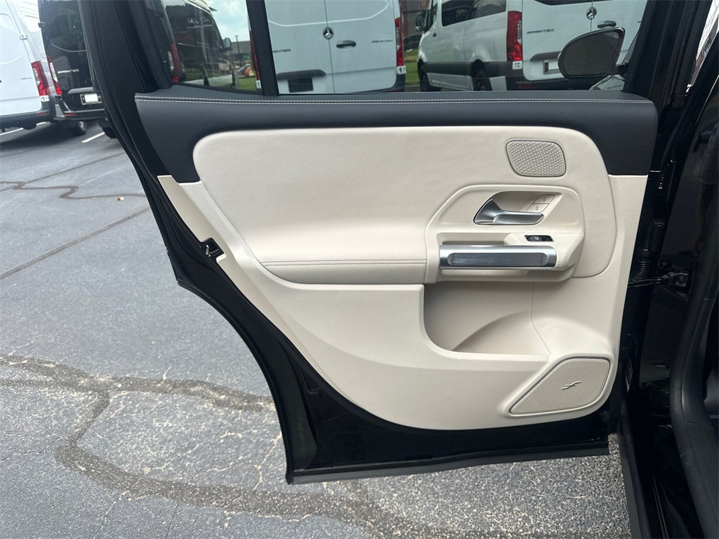 2025 Mercedes-Benz GLB GLB 250 4MATIC®