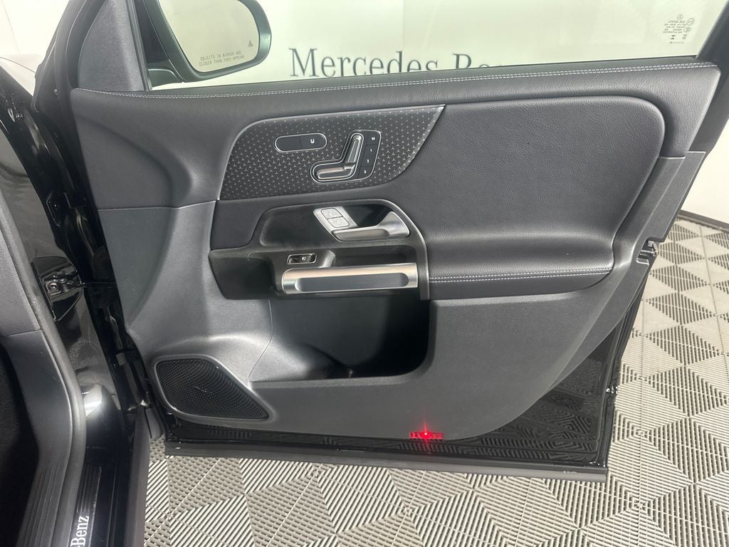 2025 Mercedes-Benz GLB GLB 250 4MATIC®