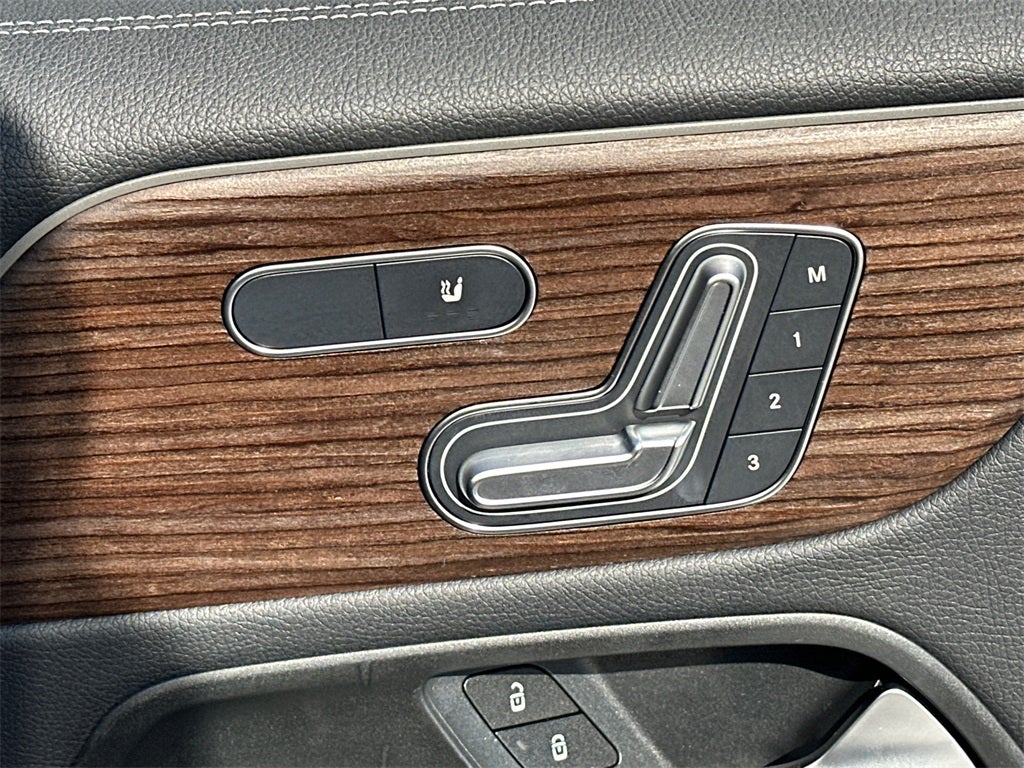 2024 Mercedes-Benz EQB 300 4MATIC®