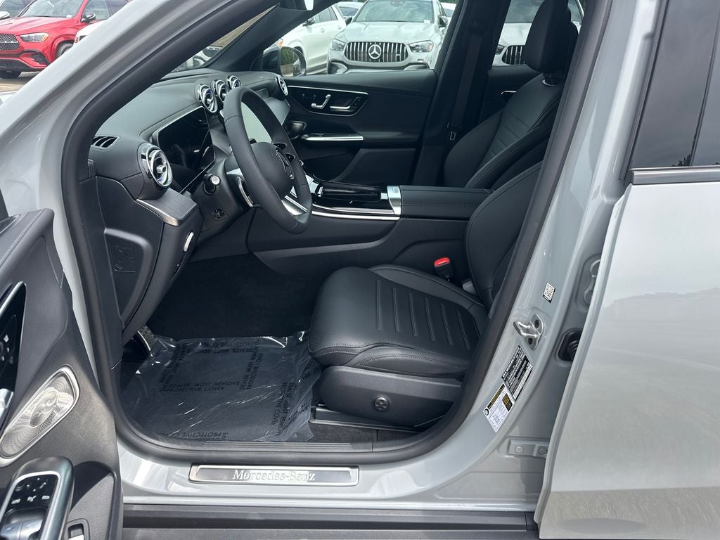 2025 Mercedes-Benz GLC GLC 300