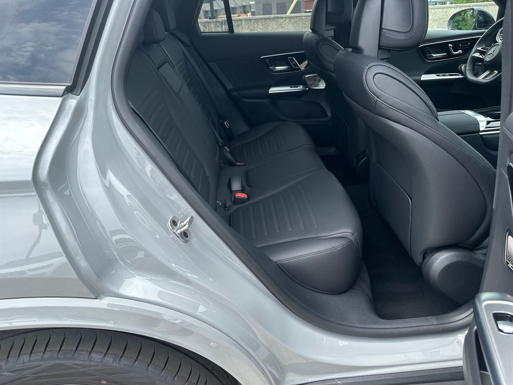 2025 Mercedes-Benz GLC GLC 300