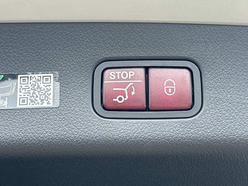 2025 Mercedes-Benz GLC GLC 300