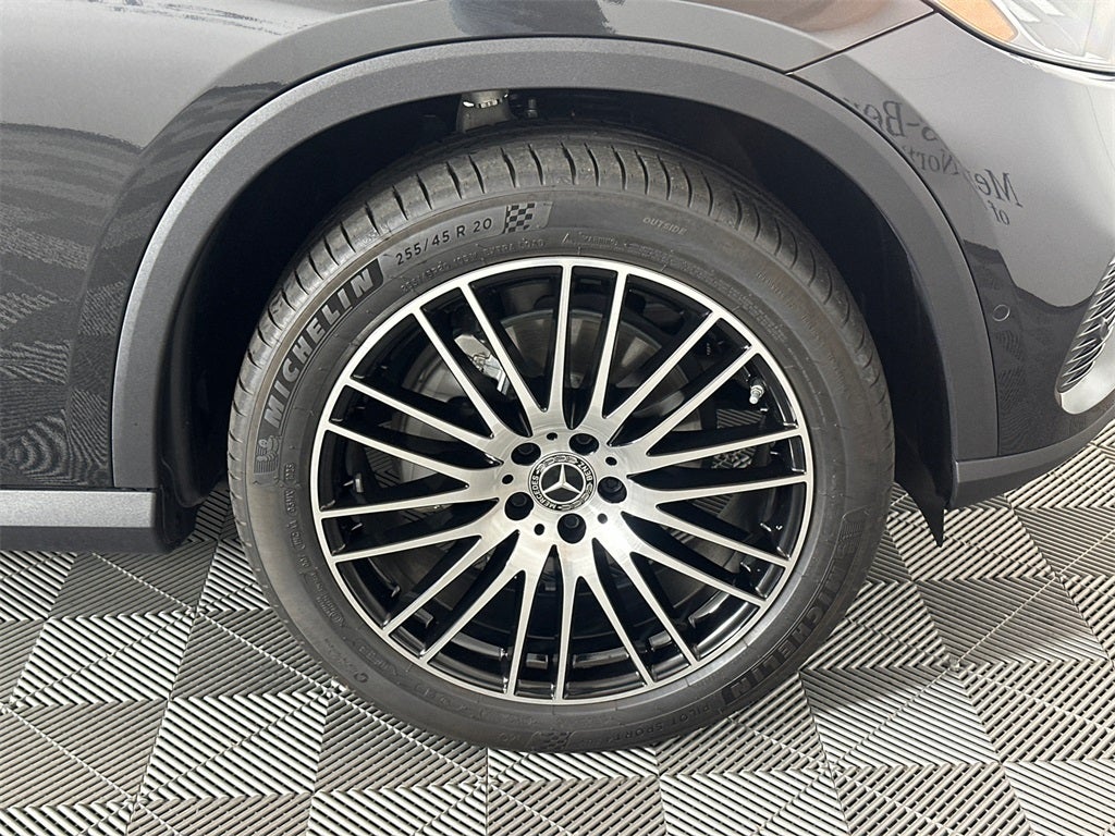 2025 Mercedes-Benz GLC GLC 300