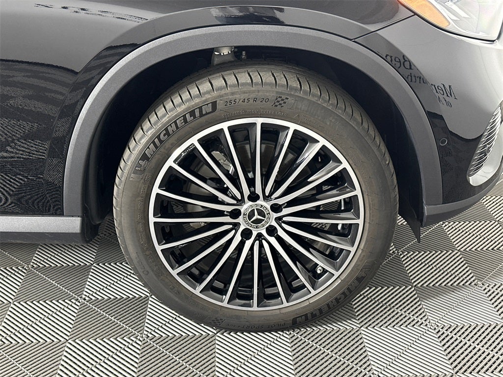 2025 Mercedes-Benz GLC GLC 300