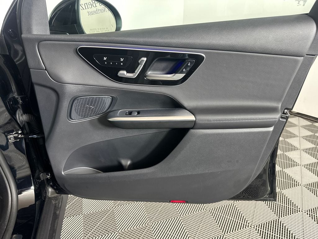 2025 Mercedes-Benz GLC GLC 300