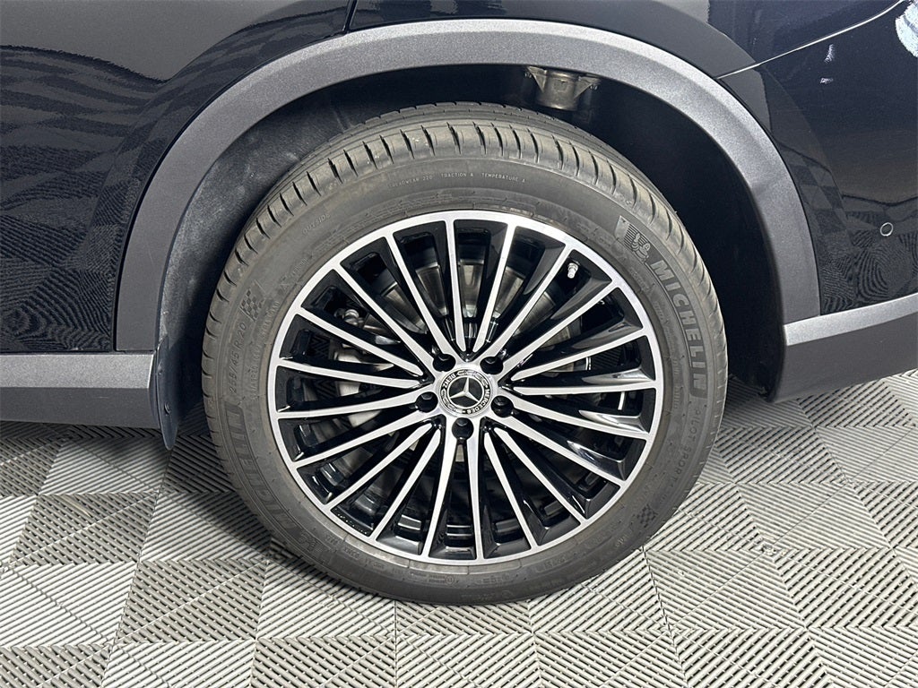 2025 Mercedes-Benz GLC GLC 300