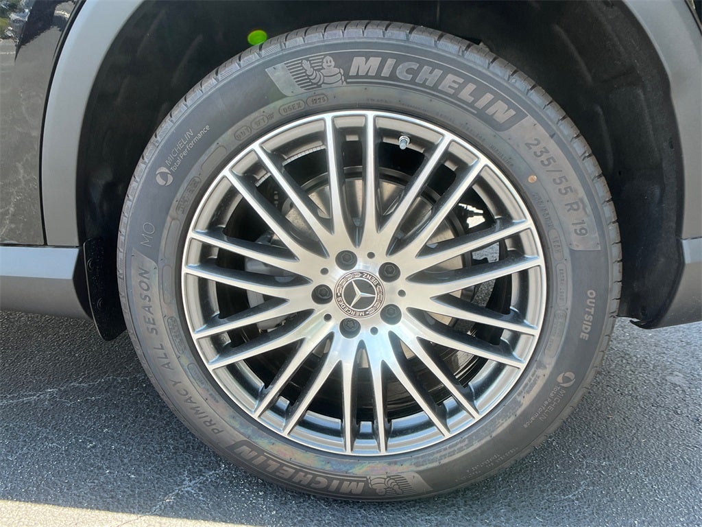 2025 Mercedes-Benz GLC GLC 300