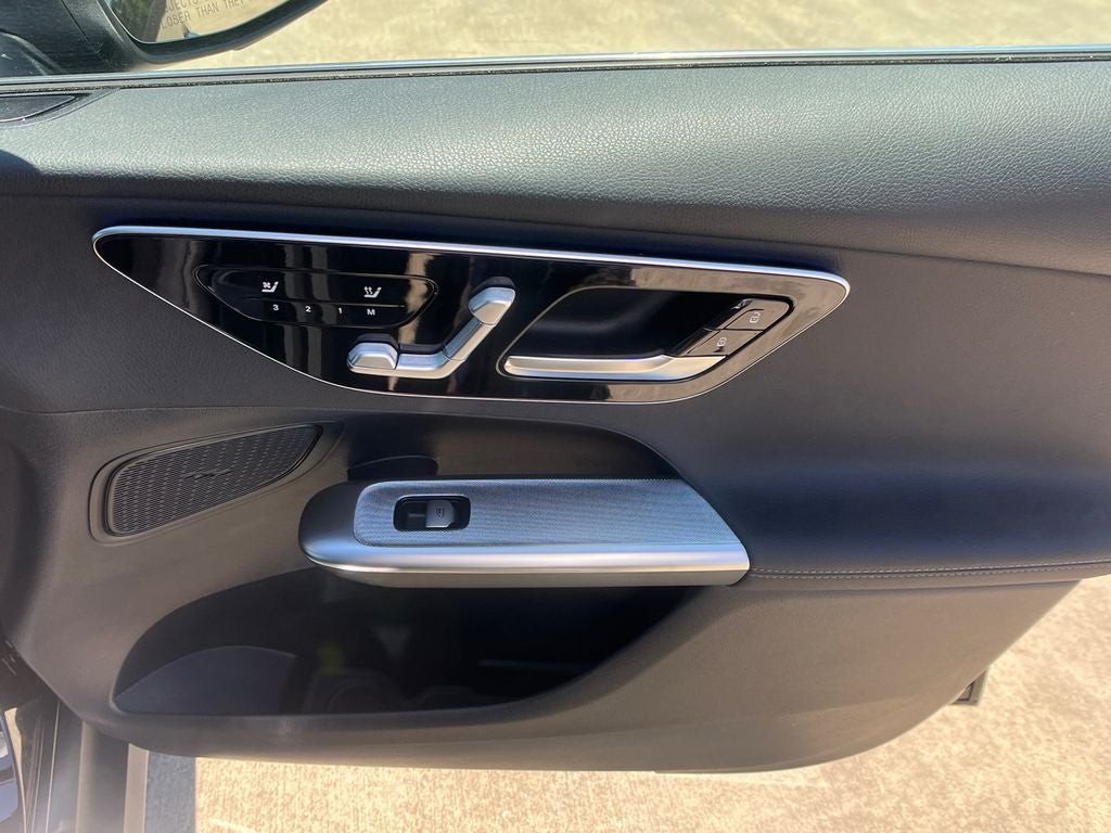 2025 Mercedes-Benz GLC GLC 300