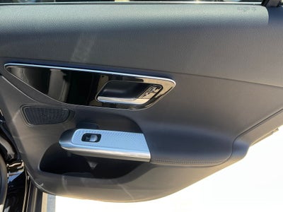 2025 Mercedes-Benz GLC GLC 300