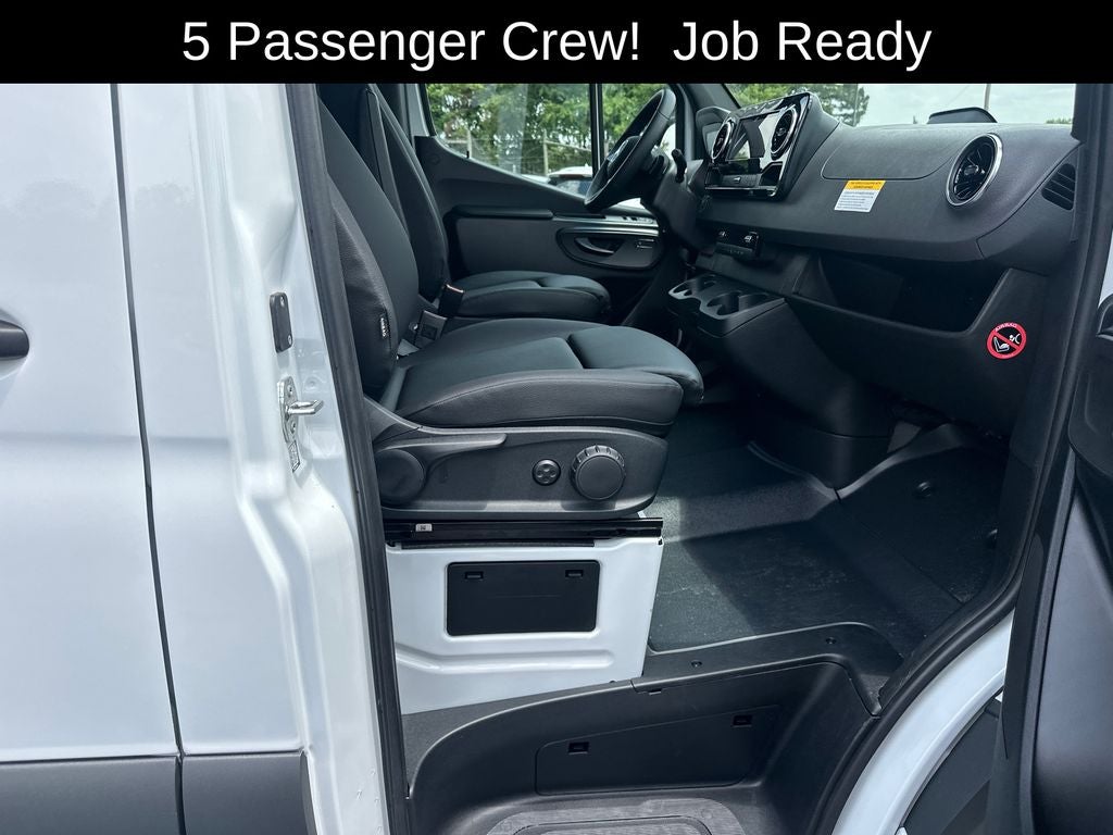 2026 Mercedes-Benz Sprinter 2500 Crew 144 WB