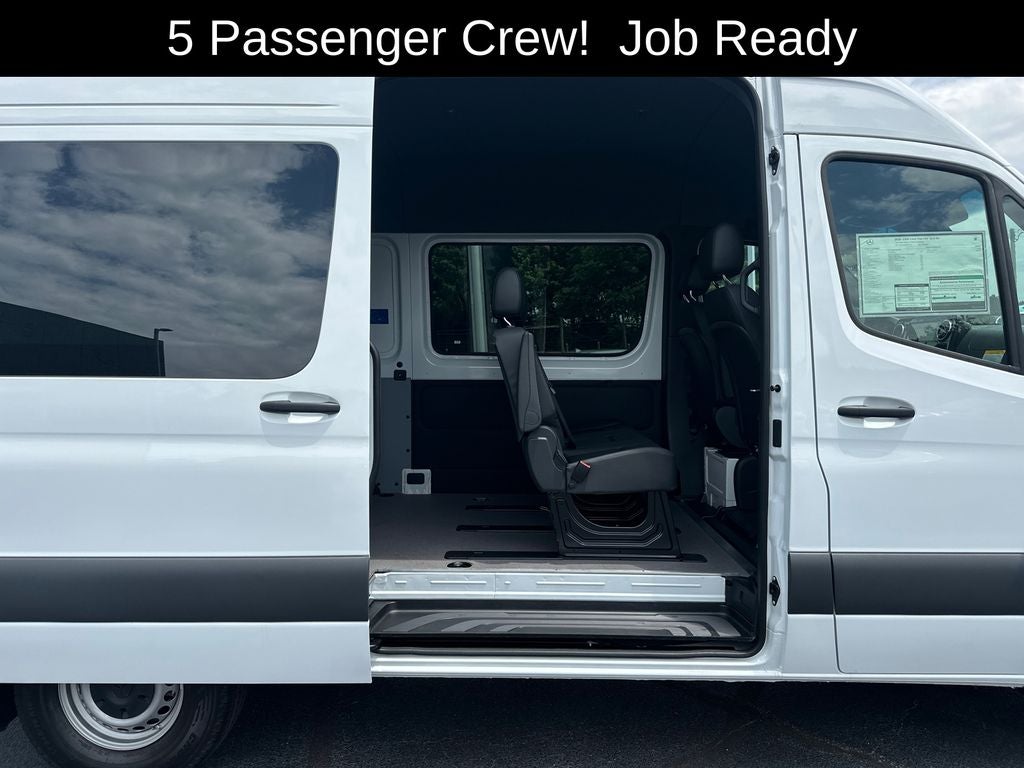 2026 Mercedes-Benz Sprinter 2500 Crew 144 WB
