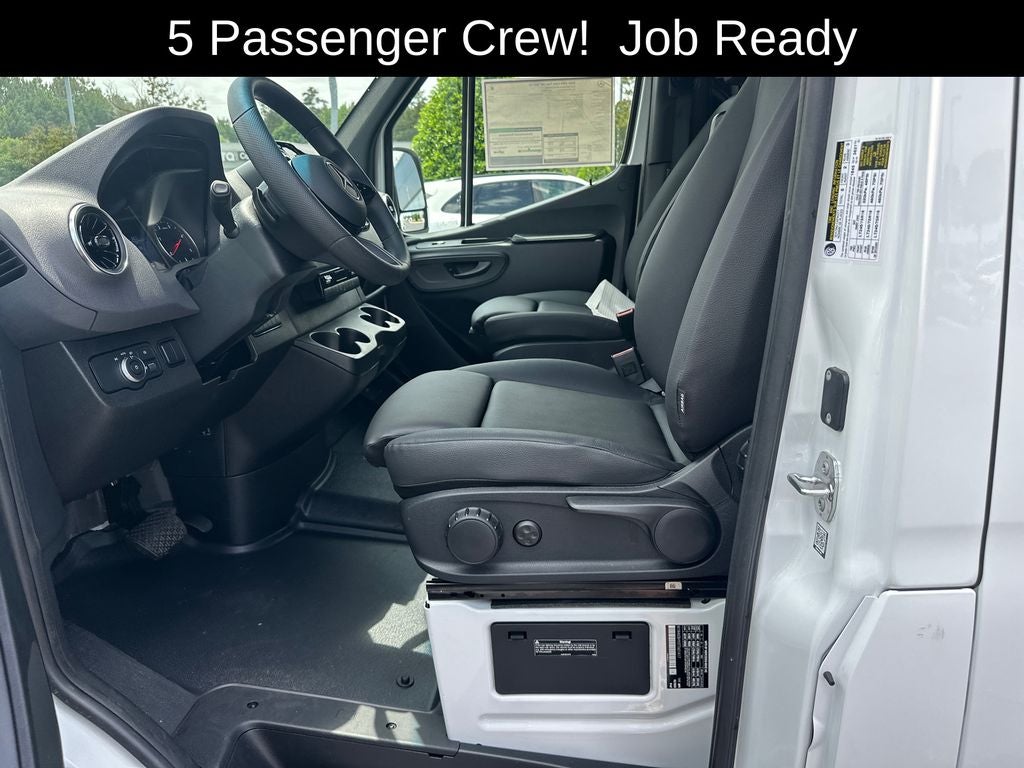 2026 Mercedes-Benz Sprinter 2500 Crew 144 WB