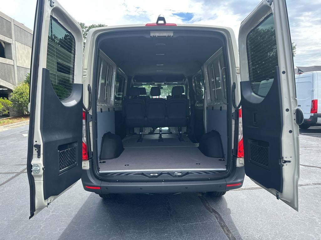 2026 Mercedes-Benz Sprinter 2500 Crew 144 WB