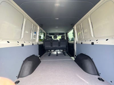 2026 Mercedes-Benz Sprinter 2500 Crew 144 WB