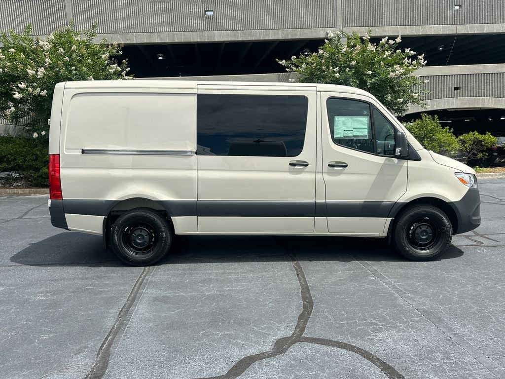 2026 Mercedes-Benz Sprinter 2500 Crew 144 WB