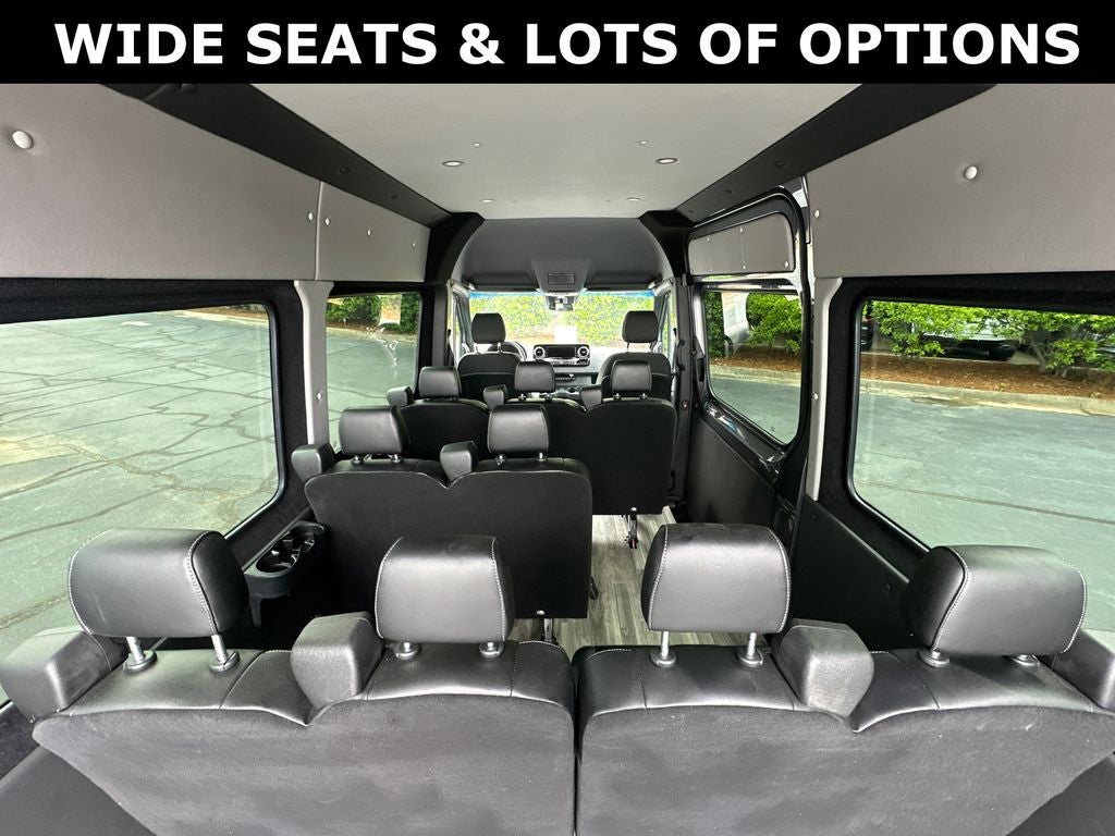 2023 Mercedes-Benz Sprinter 2500 LUXURY 11 SEAT PASSENGER 144 WB