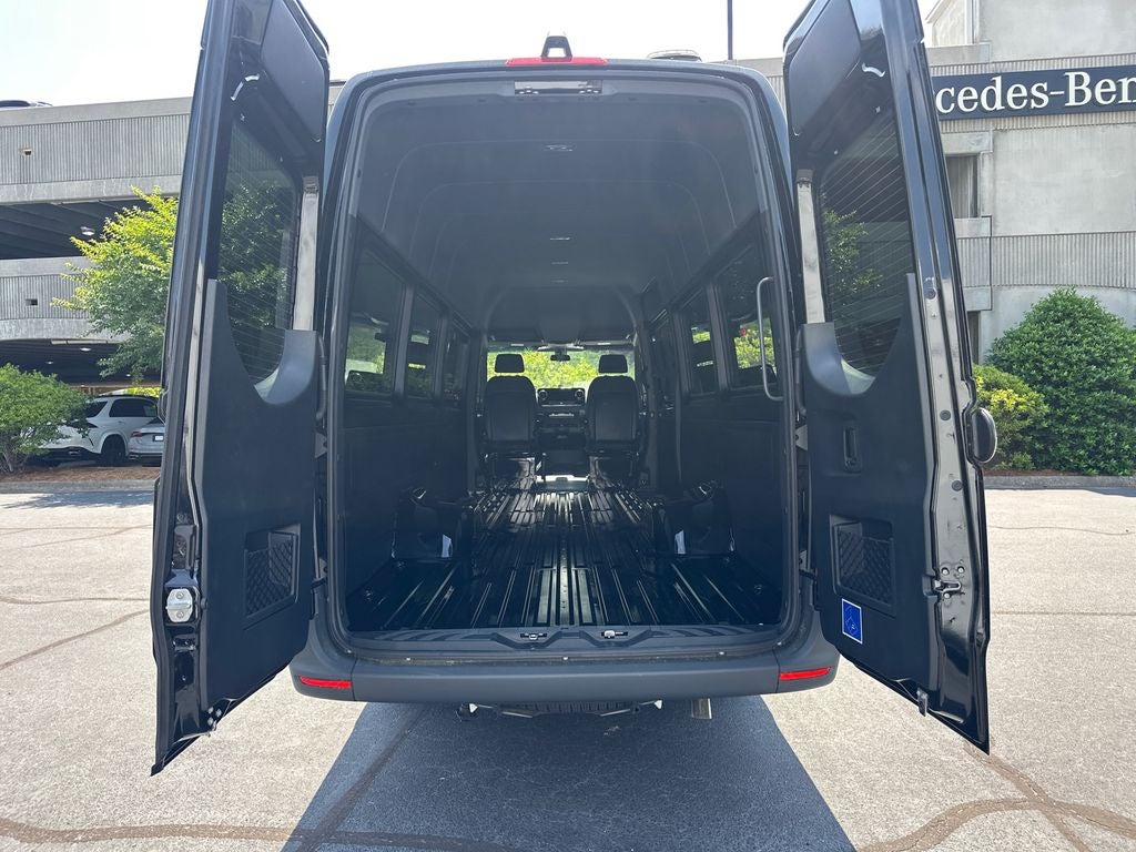 2026 Mercedes-Benz Sprinter 3500 Cargo 170 WB Extended