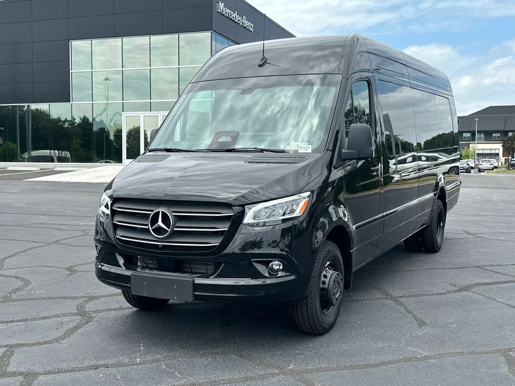 2026 Mercedes-Benz Sprinter 3500 Cargo 170 WB Extended
