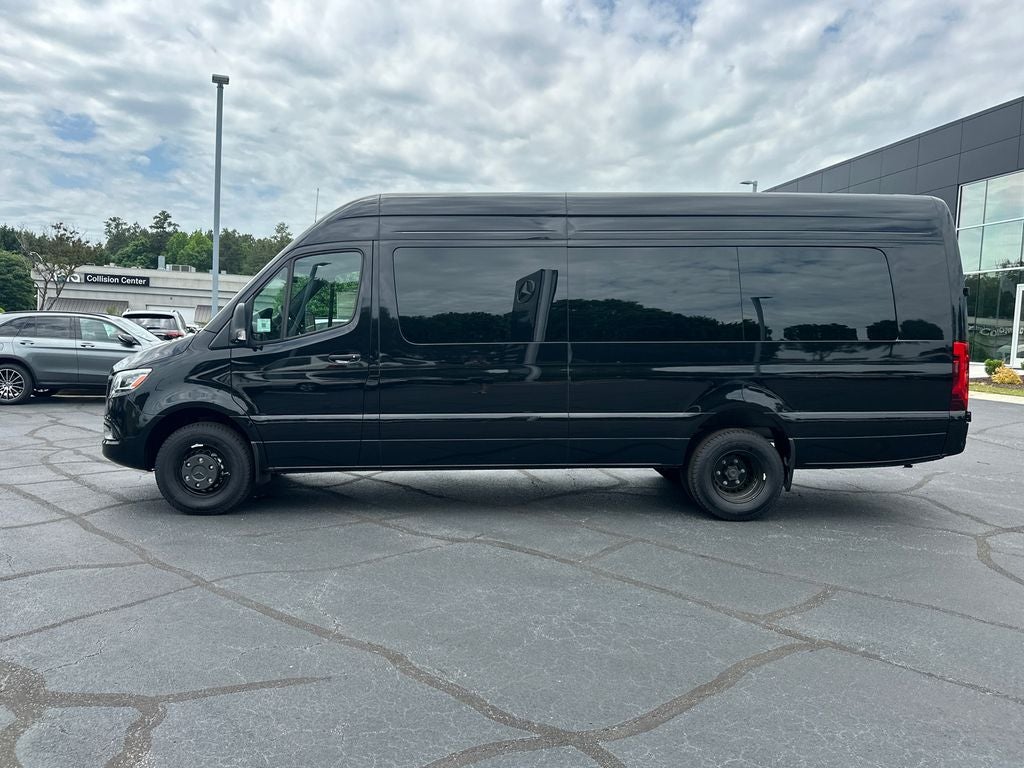 2026 Mercedes-Benz Sprinter 3500 Cargo 170 WB Extended