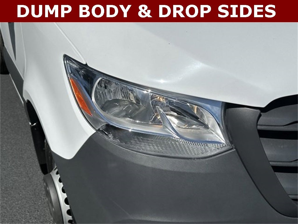 2024 Mercedes-Benz Sprinter 3500 Cab Chassis 144 WB