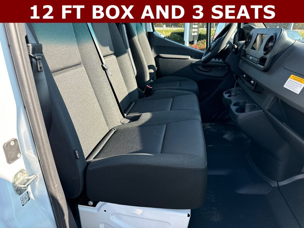 2024 Mercedes-Benz Sprinter 3500 Cab Chassis 144 WB