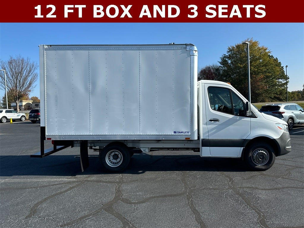 2024 Mercedes-Benz Sprinter 3500 Cab Chassis 144 WB