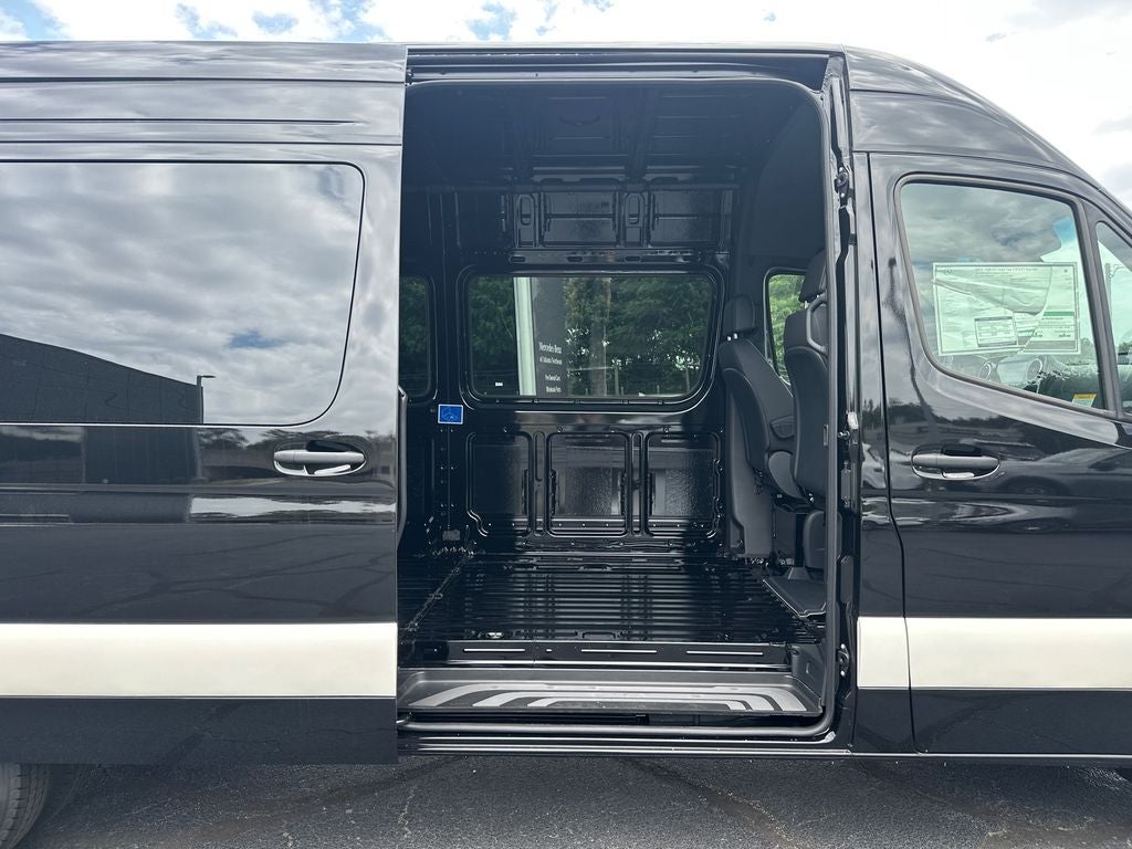 2026 Mercedes-Benz Sprinter 3500XD Cargo 170 WB