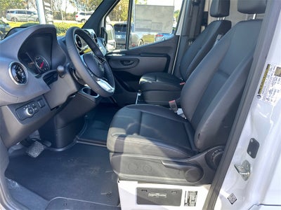 2025 Mercedes-Benz Sprinter 2500 Cargo 144 WB
