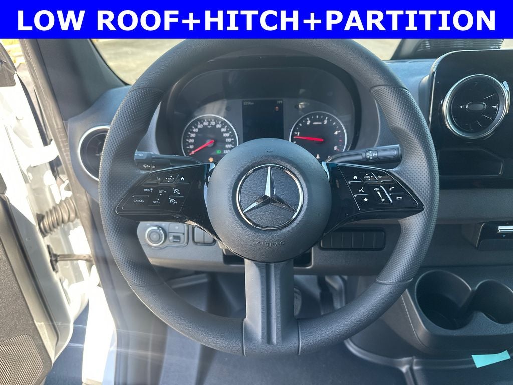 2026 Mercedes-Benz Sprinter 2500 Cargo 144 WB