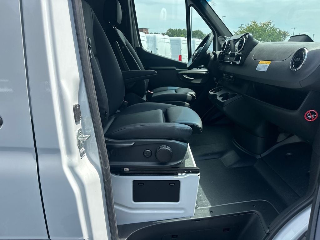 2026 Mercedes-Benz Sprinter 2500 Cargo 144 WB