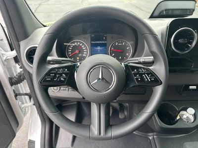 2026 Mercedes-Benz Sprinter 2500 Cargo 144 WB